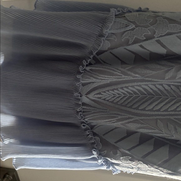 🌼🌼🌼Elegant Blue Ruffled Dress - Picture 4 of 8